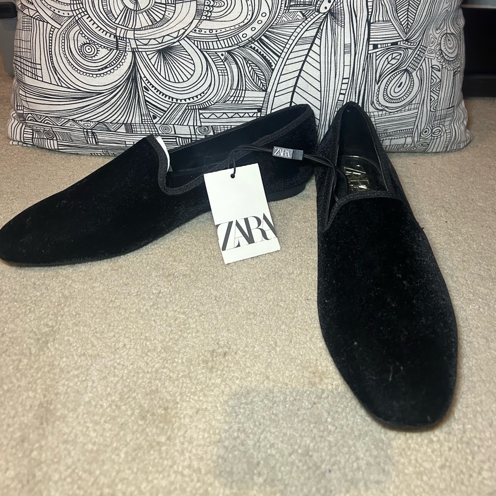 NWT ZARA Black Velvet Square Toe Flat Loafers - Picture 4 of 8